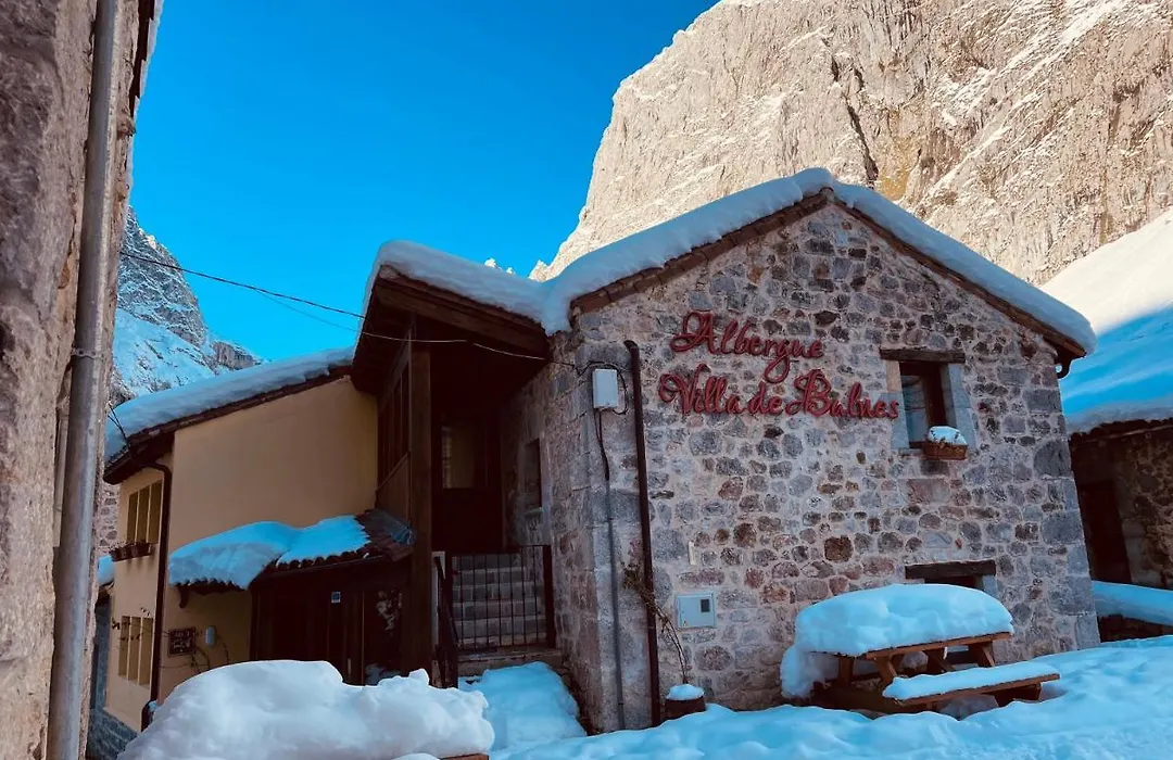 Albergue Villa de Bulnes-1