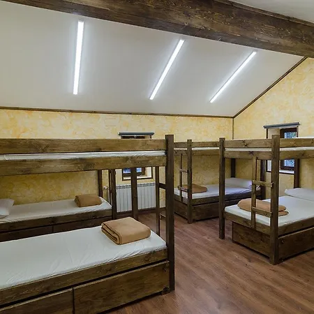 Albergue Villa de Bulnes-2